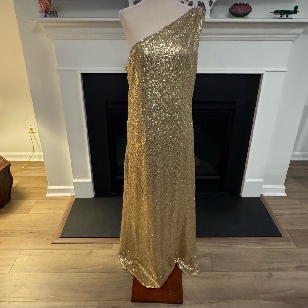 ✨ Christina Wu Celebrations Gold Sequin One-Shoulder Gown – Size 16 ✨